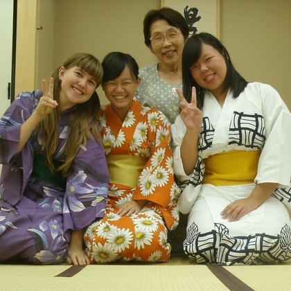 Mon cours de cérémonie de thé en kimono