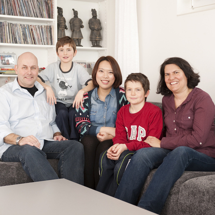 Schweizer Gastfamilie mit chinesischer Austauschschülerin